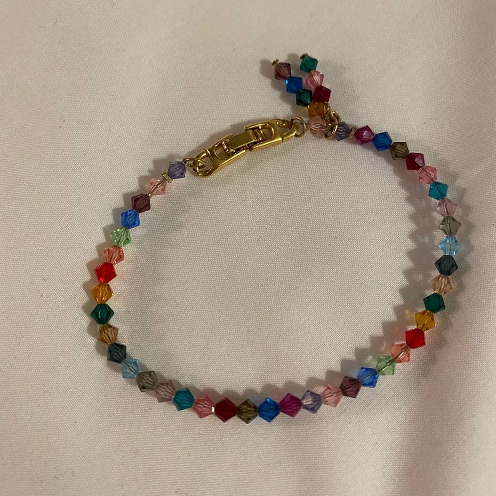 Crystal beaded fashion bracelet